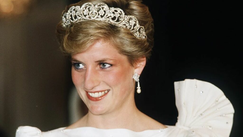 A princesa Diana morreu há 25 anjos em um acidente de automóvel em Paris - Reprodução/Internet