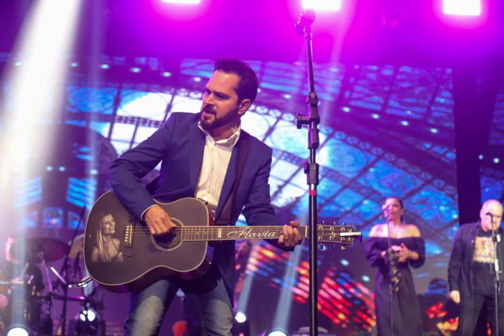 show de zezé di camargo e luciano