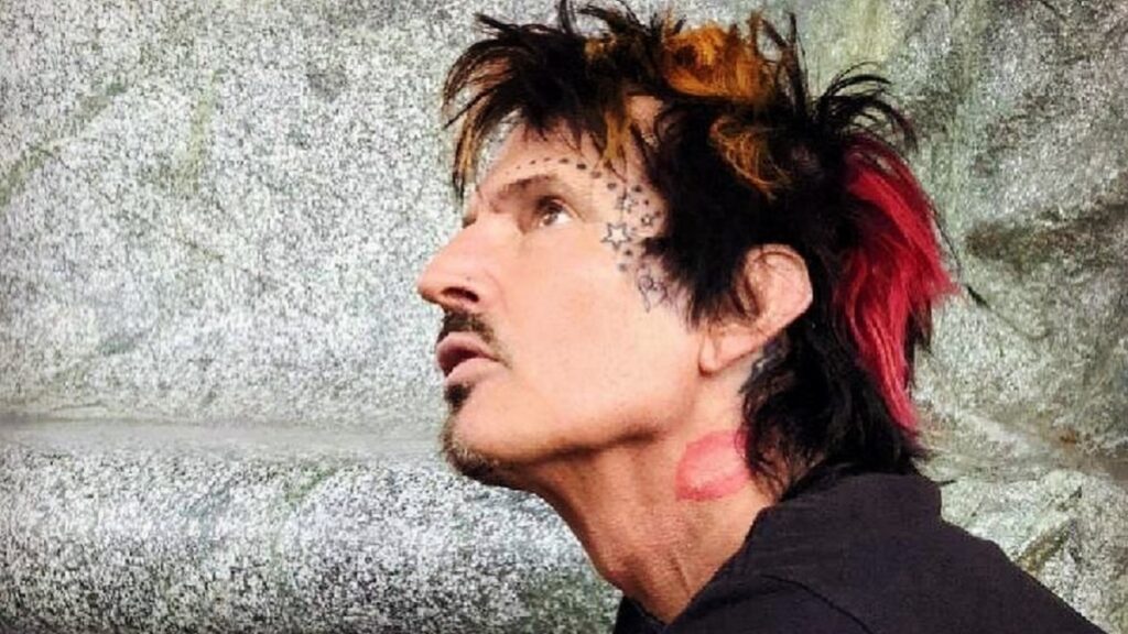 Tommy Lee afirmou que vai abriu conta no OnlyFans - Foto: Reprodução / Instagram