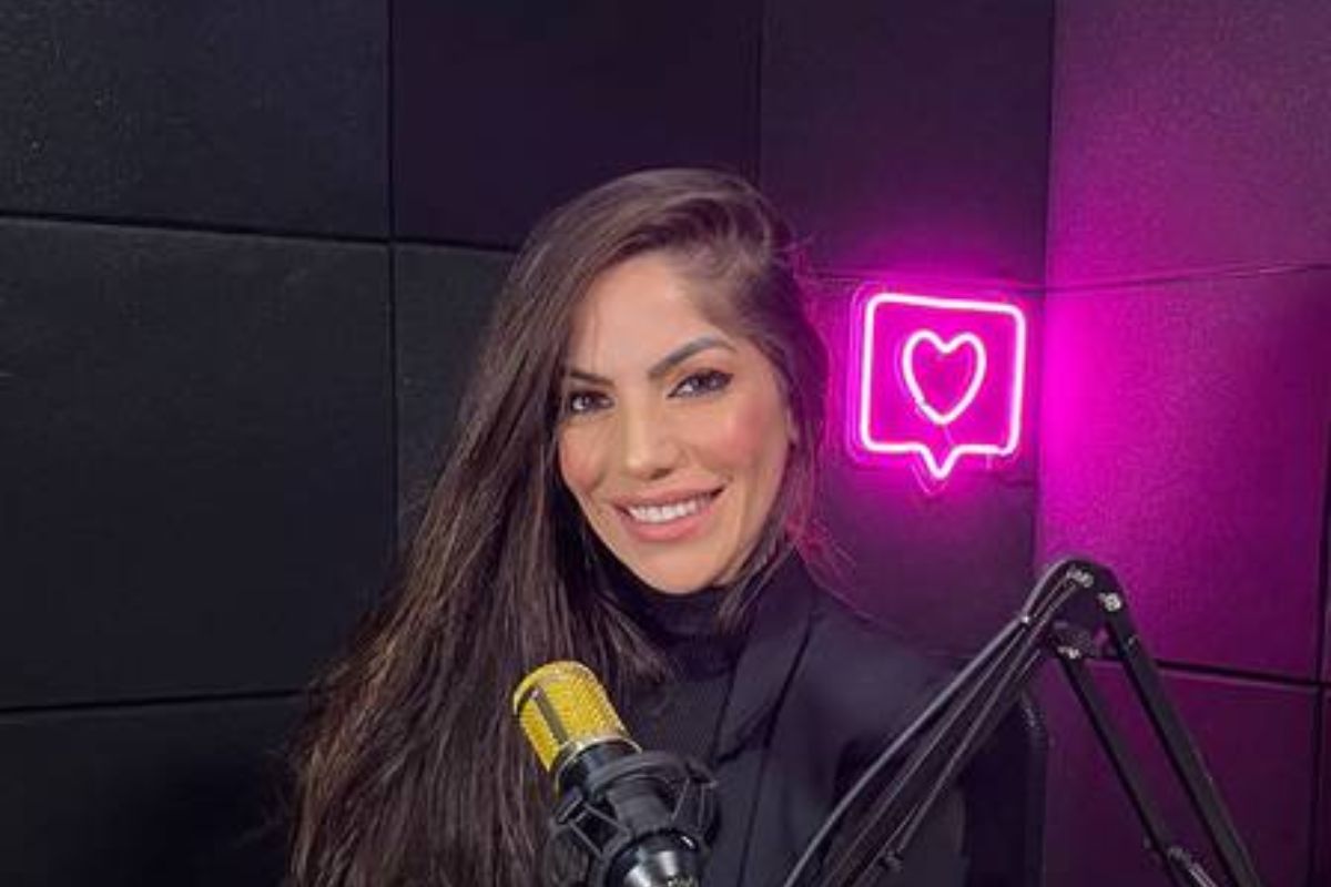 Anamara no podcast Vai Desmaiar