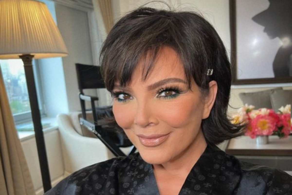 Kris Jenner de franjinha para a Met Gala