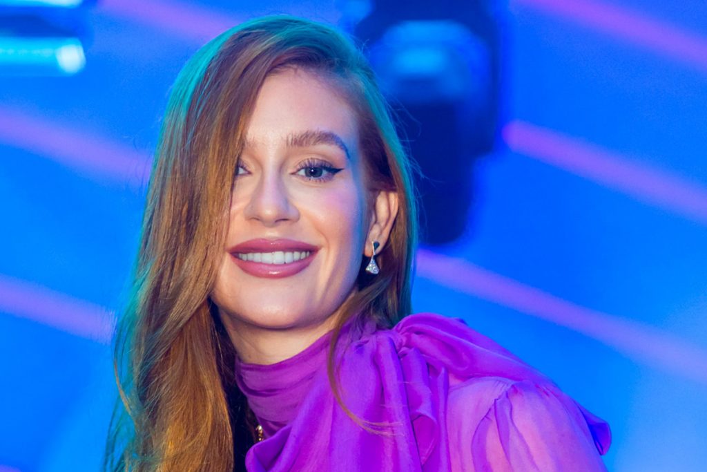 Marina Ruy Barbosa sorriu para as fotos