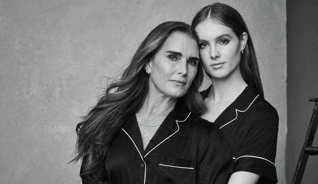 Brooke Shields posta fotos com filha mais nova: 'crescem muito rápido'