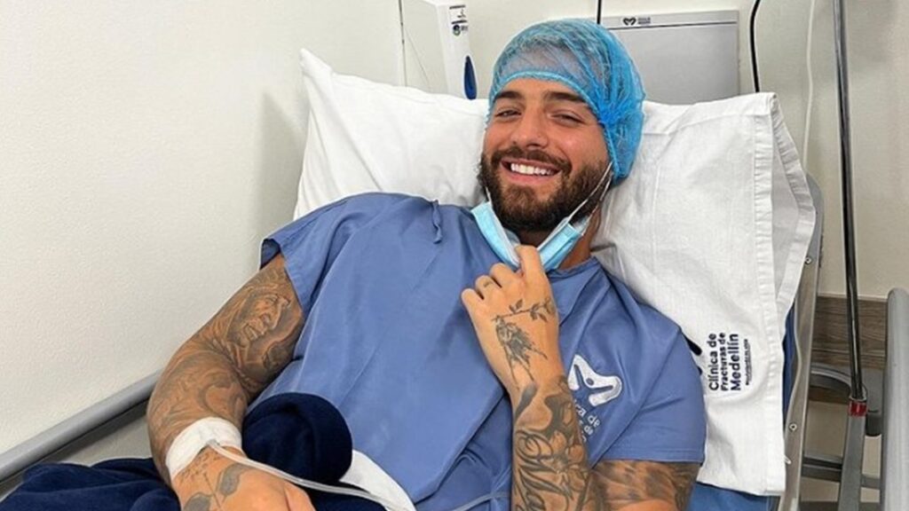 Cantor colombiano Maluma passa por cirurgia