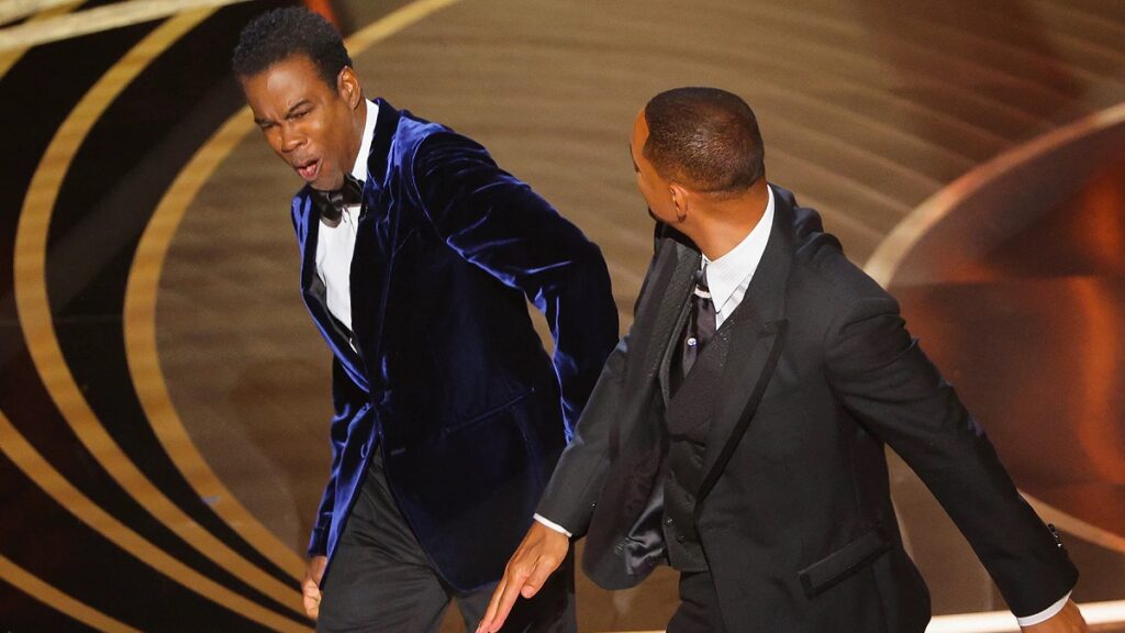 Chris Rock é agredido por Will Smith ao vivo no Oscar