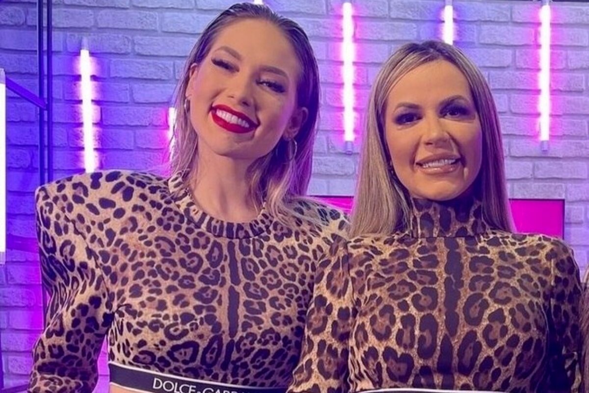 Virginia Fonseca e Deolane Bezerra como mesmo look animal print