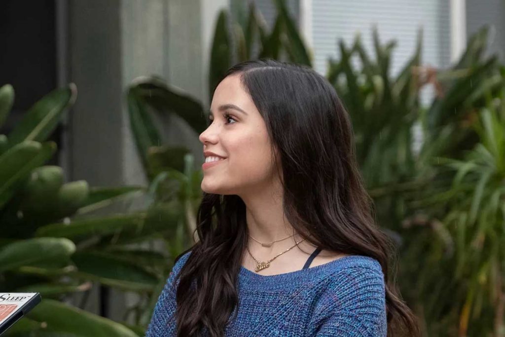 Jenna Ortega, em You