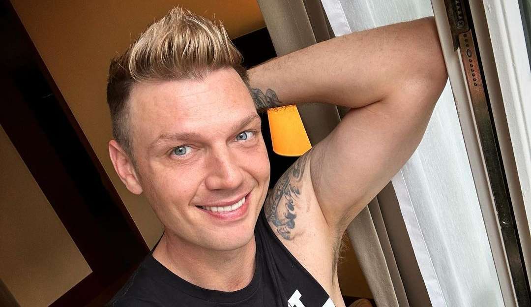 Ex-backstreet boys, Nick Carter é acusado de violência sexual por fã