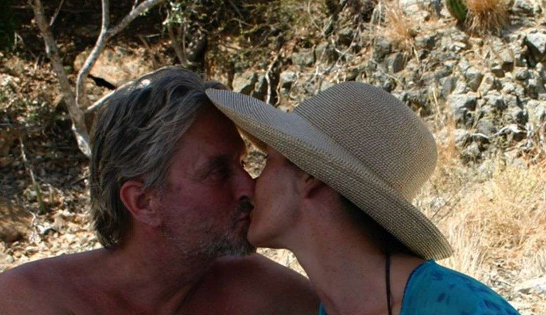 Catherine Zeta-Jones afirma que não esperava que casamento com Michael Douglas fosse durar