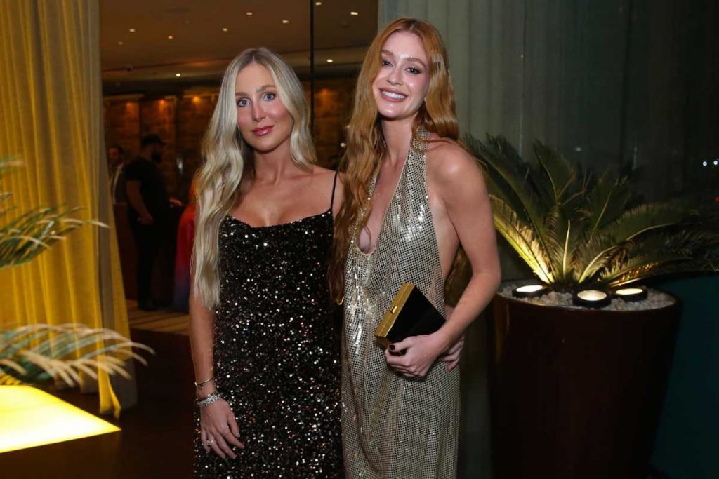 marina ruy barbosa e paula aziz estilosa na festa celebrate carnaval do rio de janeiro