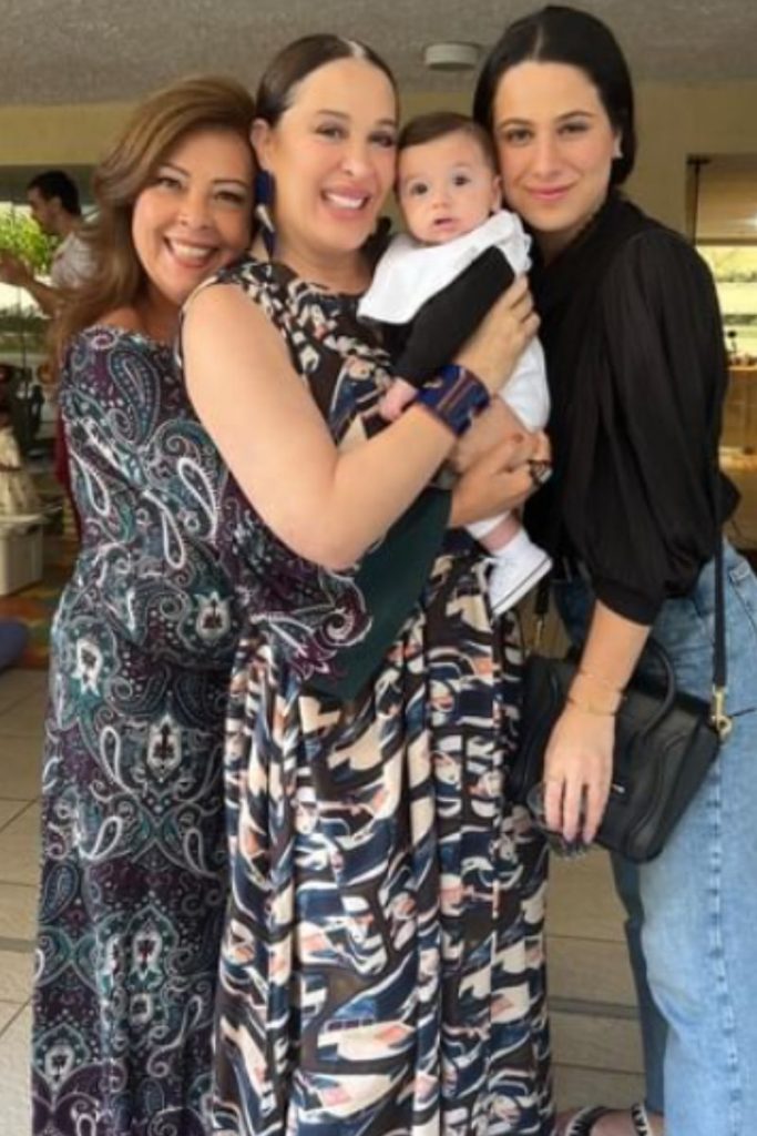 Claudia Raia e Luca com Olenka Raia e Sophia