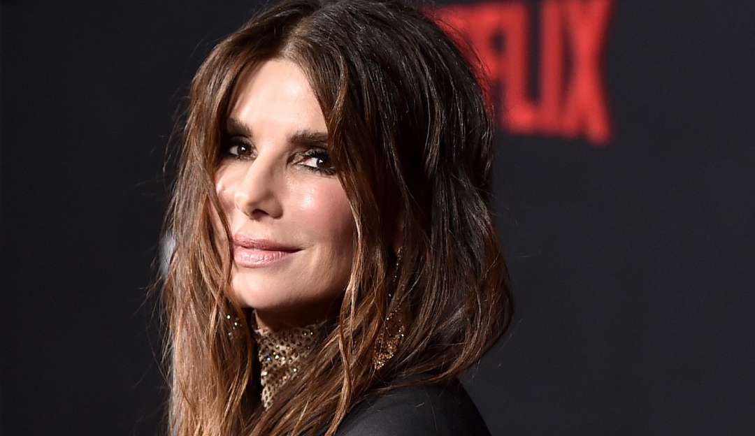 Sandra Bullock teve casa invadida em 2014 e momento vira documentário recém lançado nos EUA Lorena Bueri