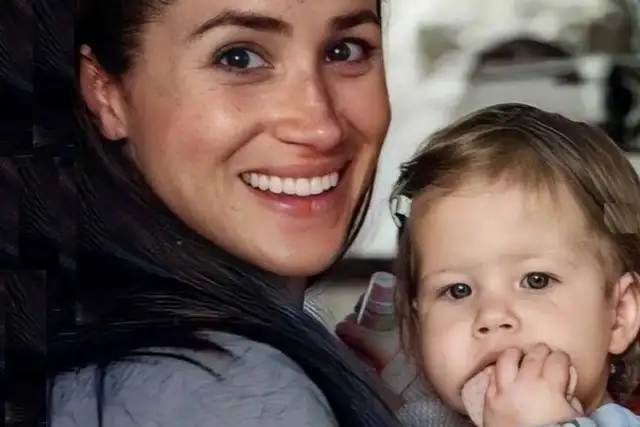 Meghan Markle com Lilibet Diana