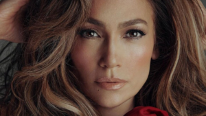 Jennifer Lopez revela que relacionamento abusivo vivido a deixou no “fundo do poço”